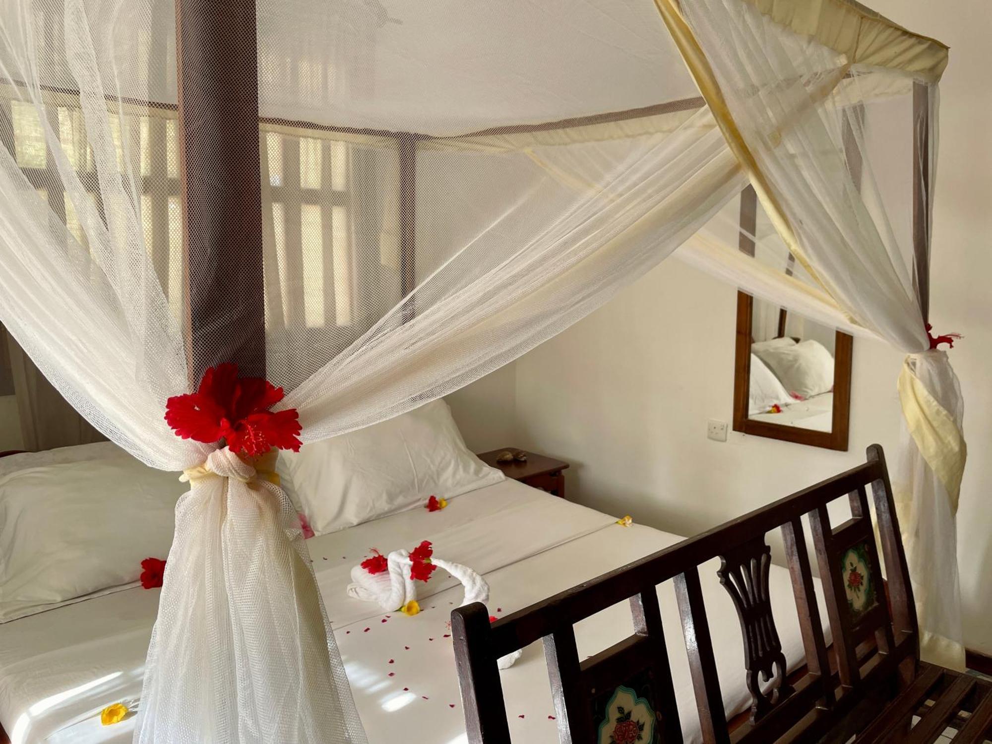 Villa Kipara - Private Beach & Pool Pwani Mchangani Exterior foto